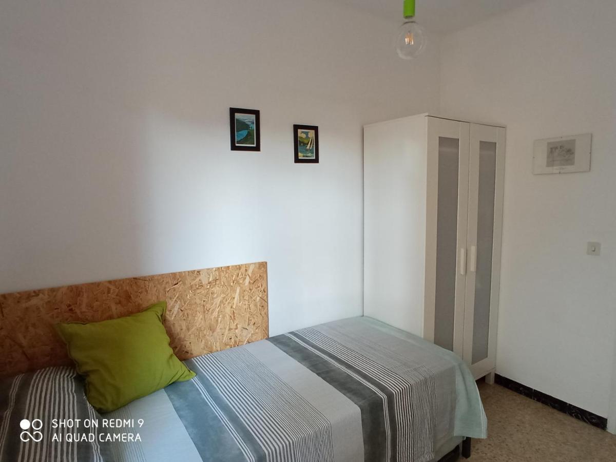 Apartament Amb Dues Grans Terrasses De 50 M2 I 16 M2 A 300 M De La Platja سان أنتوني دي كالونخي المظهر الخارجي الصورة